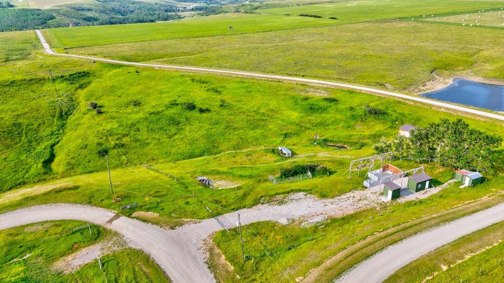 Photo of 6206 Range Road 1-1, Rural Pincher Creek No. 9, M.D. of, AB T0K 1W0 (MLS # A2331525)