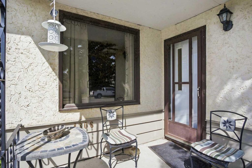 Photo of 4306 55 Avenue, Olds, AB T4H 1B5 (MLS # A2308967)