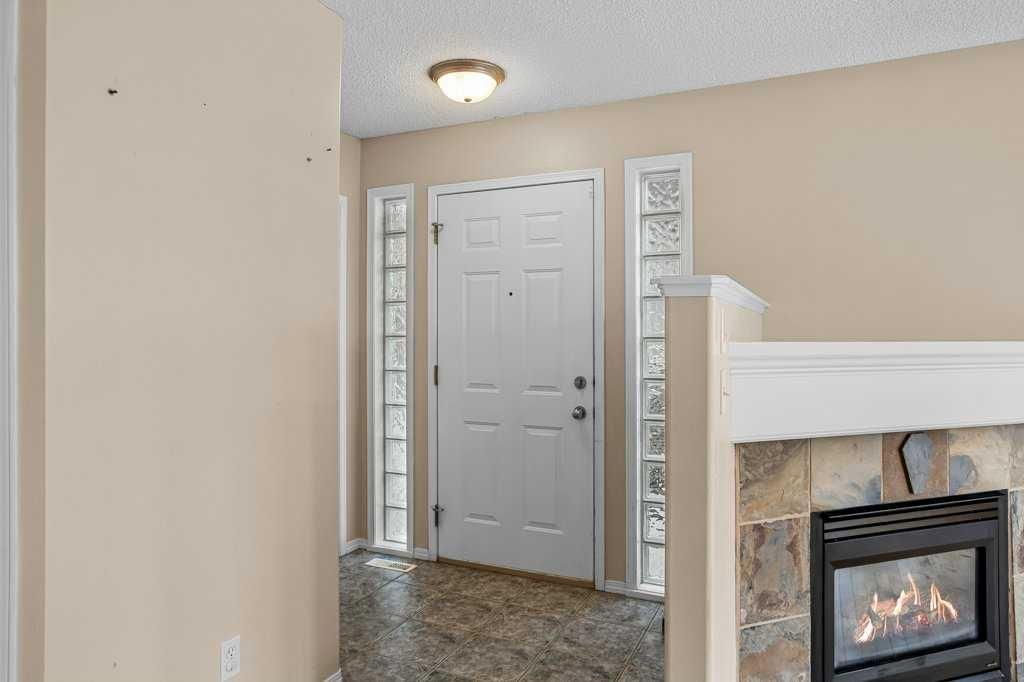 Photo of 819 Wilson Way #3, Canmore, AB T1W 2Y8 (MLS # A2285009)