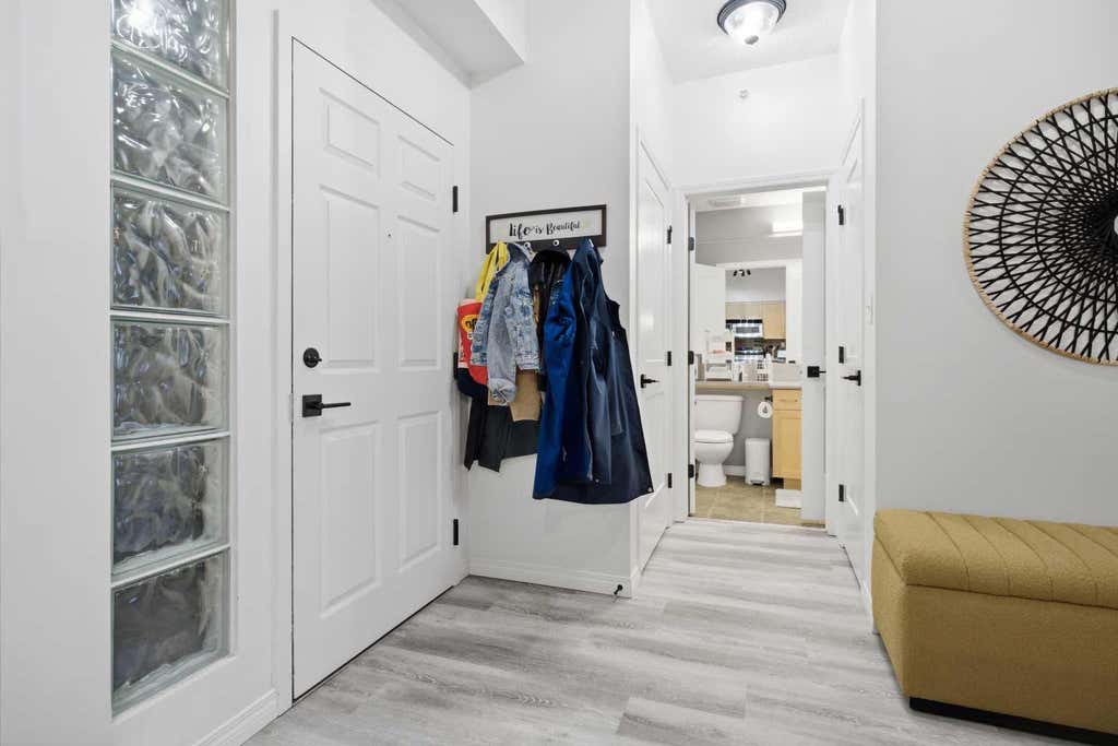 Photo of 12310 102 Street #401, Grande Prairie, AB T8V 0N4 (MLS # A2319553)