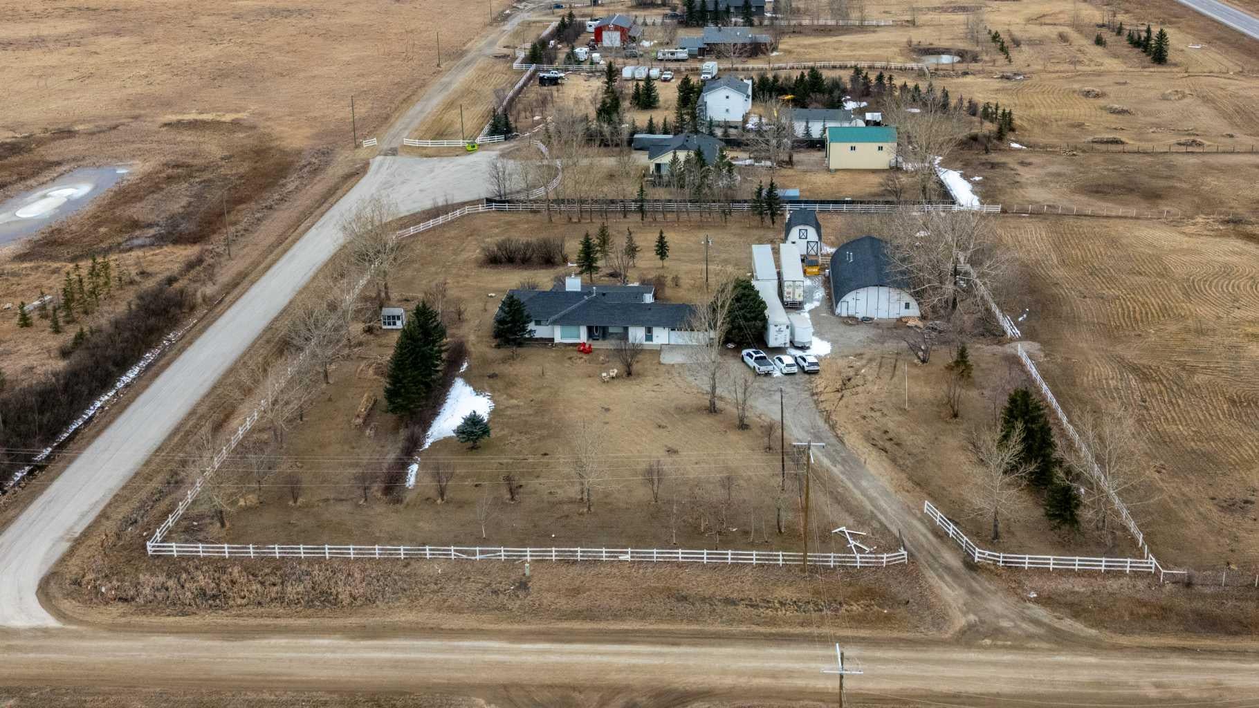 233239 Glenmore View Road