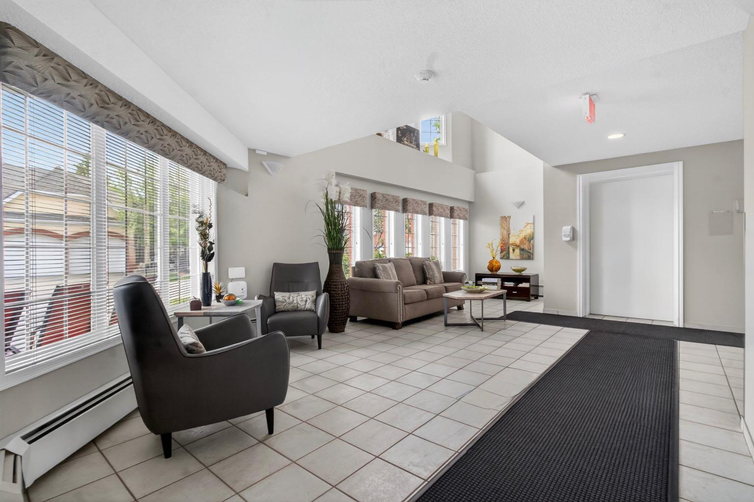2314 Sienna Park Green SW 314