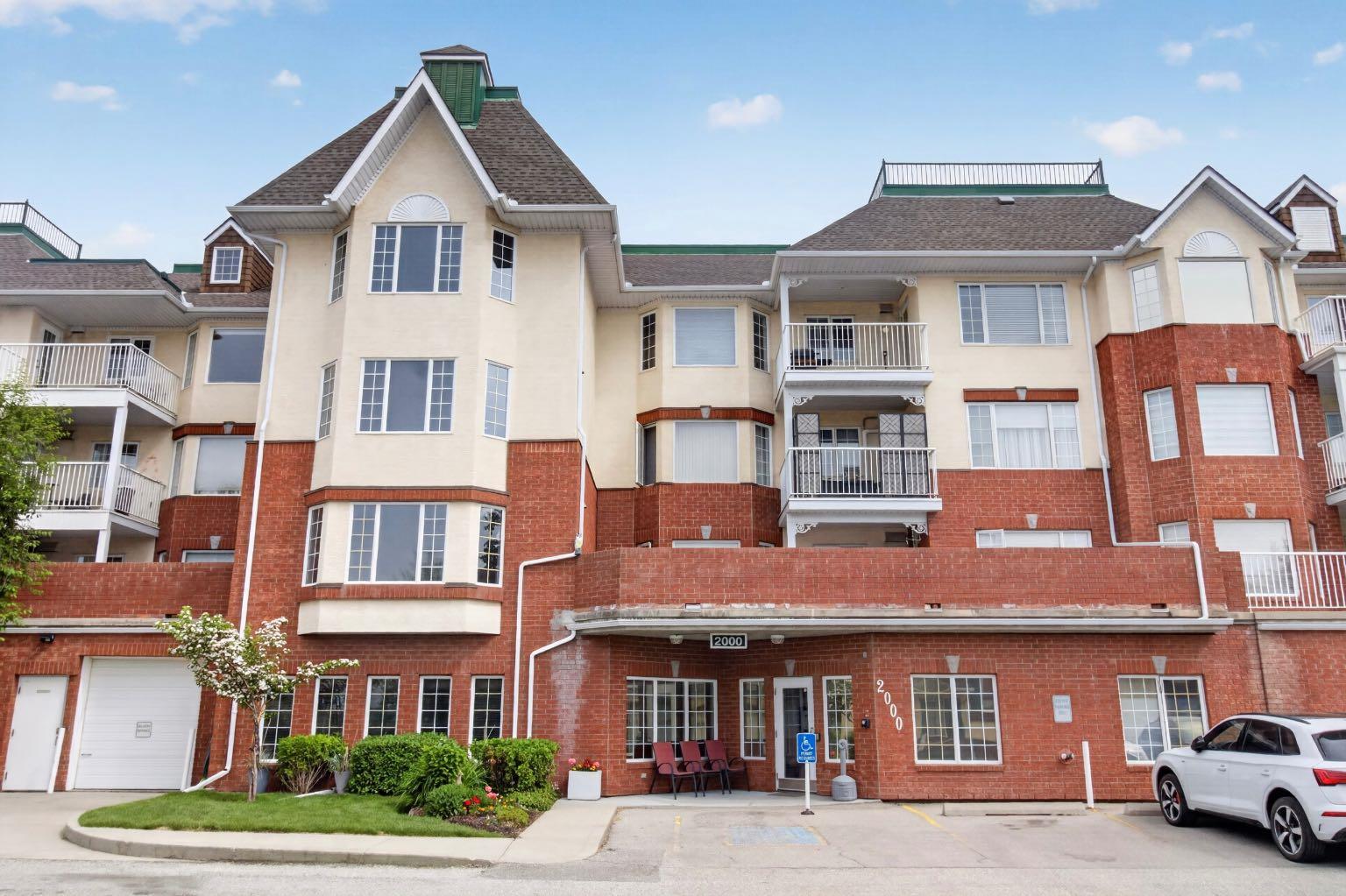 2314 Sienna Park Green SW 314