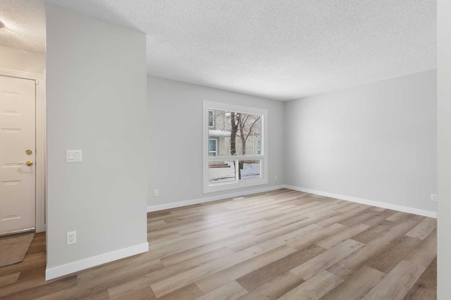 129 Deer Ridge Lane SE