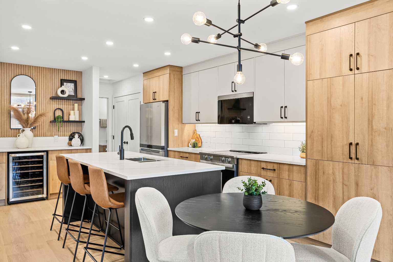 1413 Mountain Avenue 105