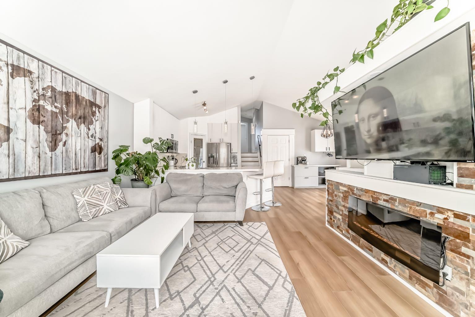 45 Hidden Hills Way NW