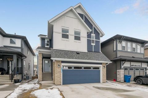 1093 Midtown Avenue SW Airdrie AB T4B 5M9