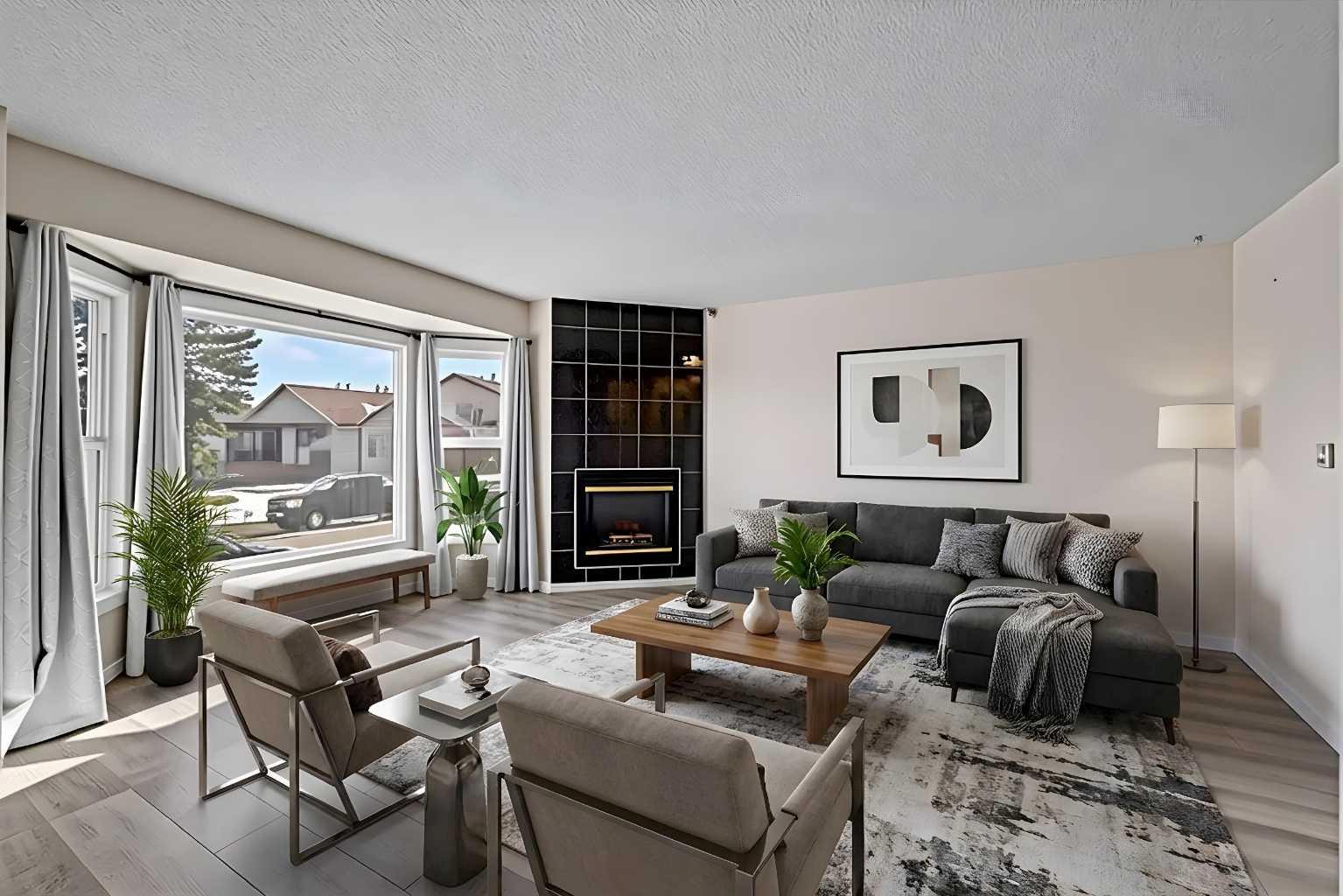 48 Whitworth Way NE