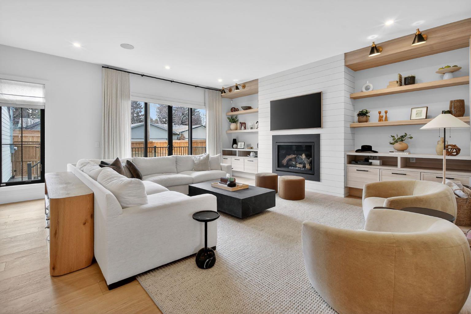 6515 Longmoor Way SW