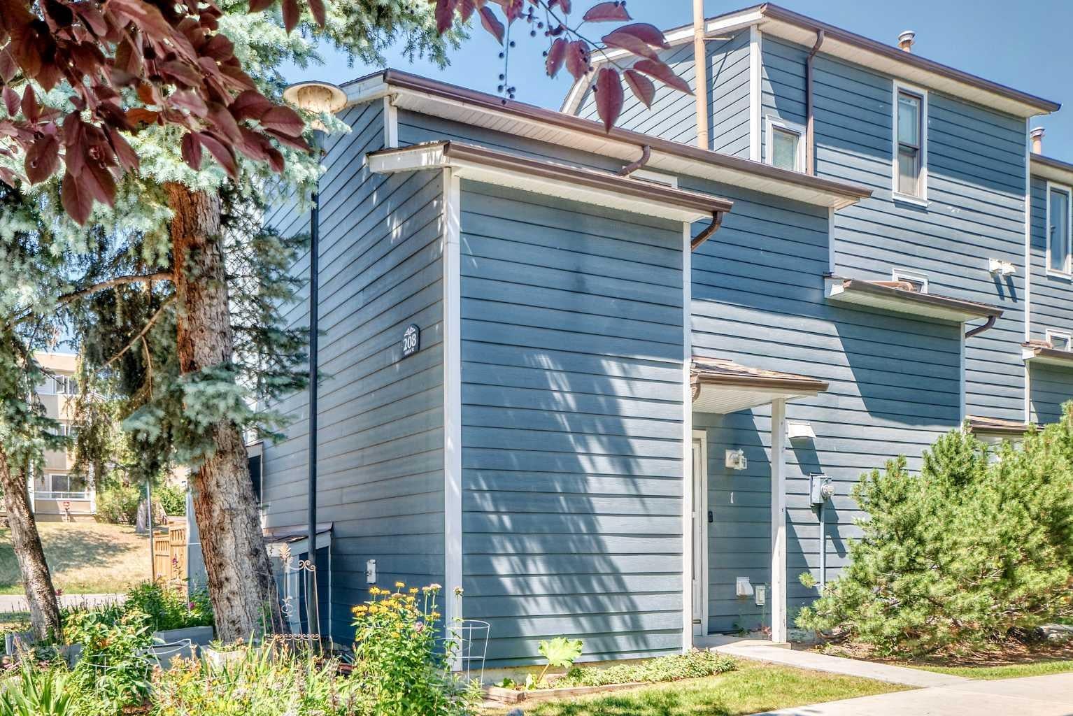 208 Grier Terrace NE 1