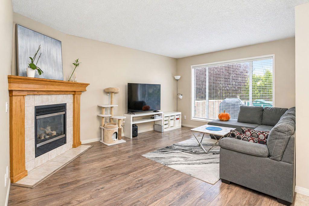 266 Millrise Square SW