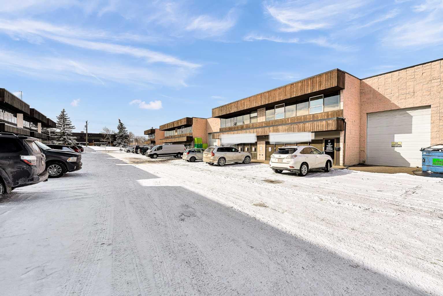 3510 27 Street NE 8 & 10
