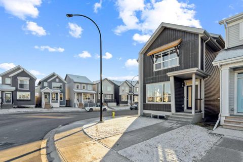 101 Lavender Manor SE Calgary AB T3S 0C8