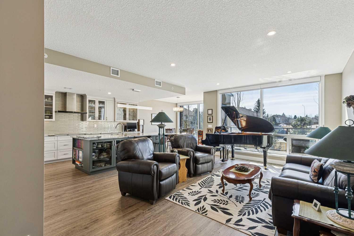 15 Cougar Ridge Landing SW 312