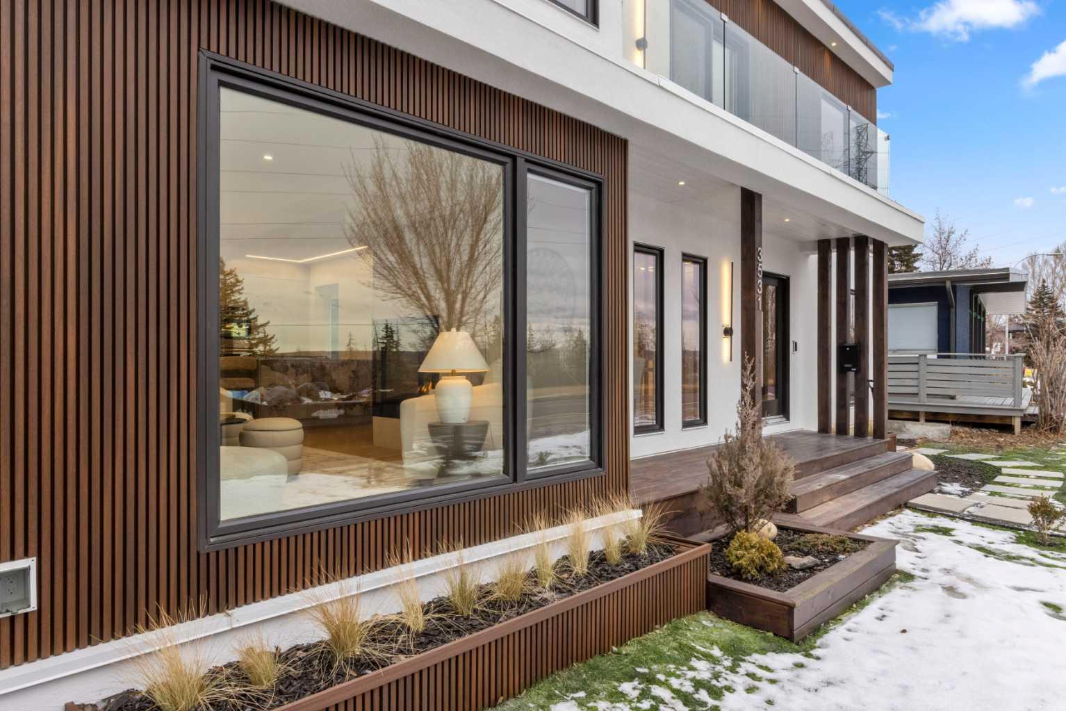 3531 Spruce Drive SW