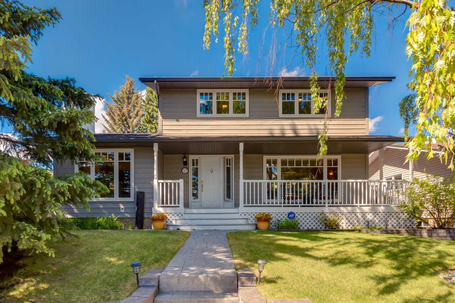 52 Silver Brook Drive NW