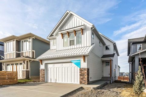268 Calhoun Crescent NE Calgary AB T3P 2G1
