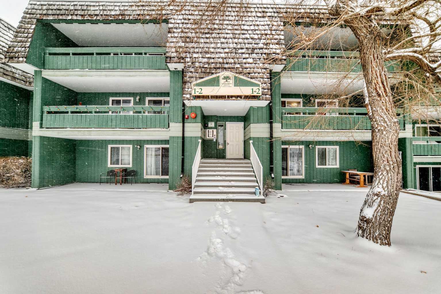 315 Southampton Drive SW 1206