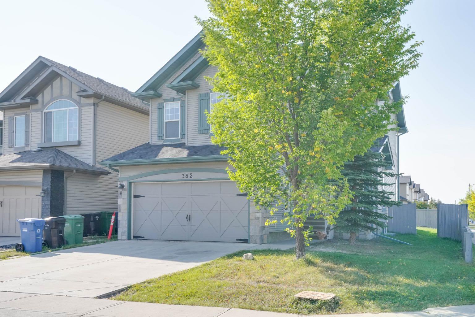 382 Brightonstone Green SE