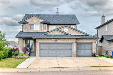 Photo of 197 West Creek Boulevard, Chestermere, AB T1X 1S8 (MLS # A2242202) Photo of 197 West Creek Boulevard, Chestermere, AB T1X 1S8 (MLS # A2242202)