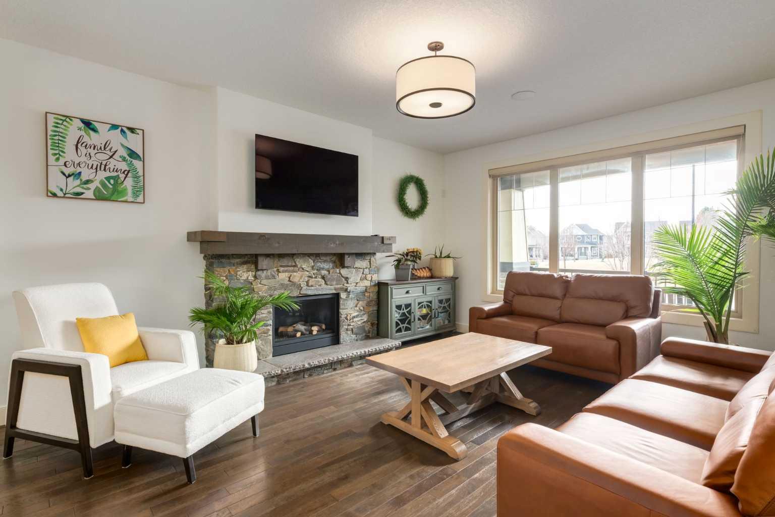 30 Cooperstown Court SW