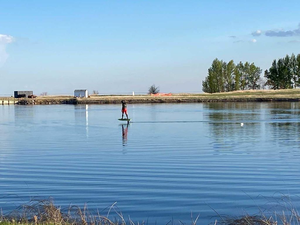 Photo of 4 Kingfisher Estates Drive, Lake Newell Resort, AB T1R 0Y5 (MLS # A2314245)
