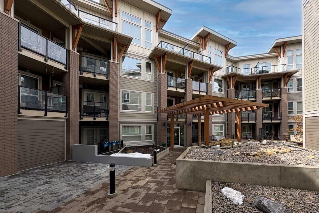Photo of 707 4 Street NE #320, Calgary, AB T2E 3S7 (MLS # A2298916)