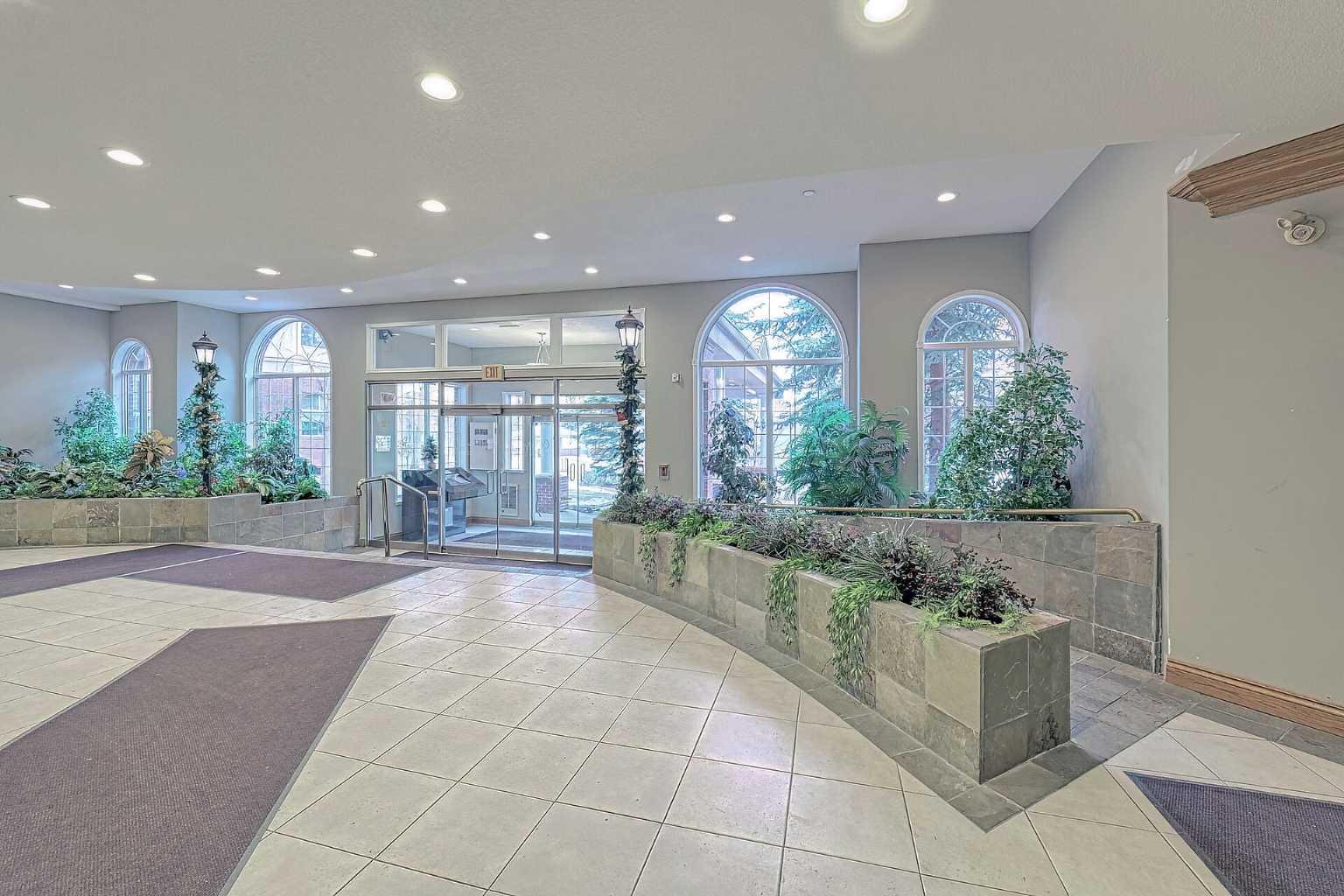 200 Lincoln Way SW 321