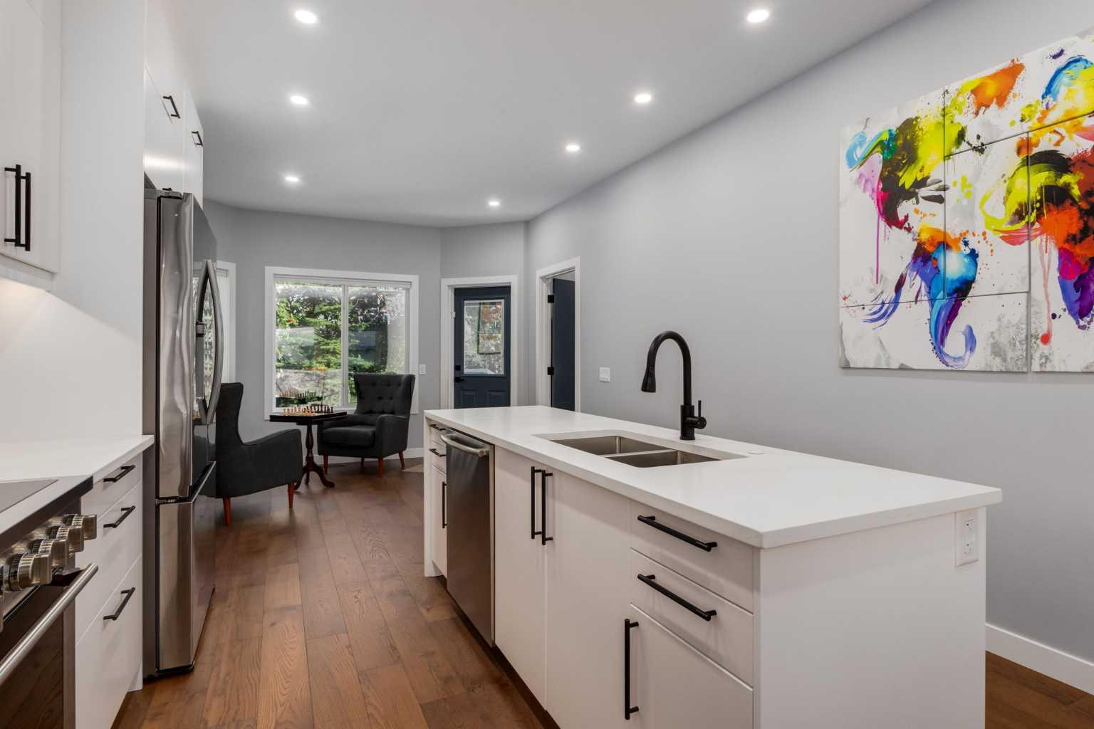 3223 Signal Hill Drive SW