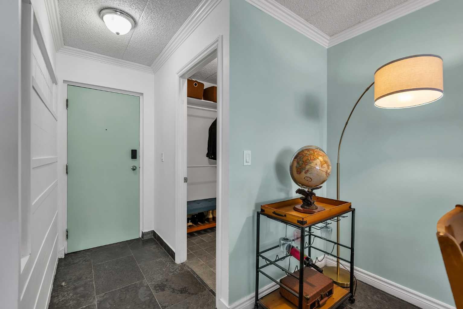 128 15 Avenue SW 605