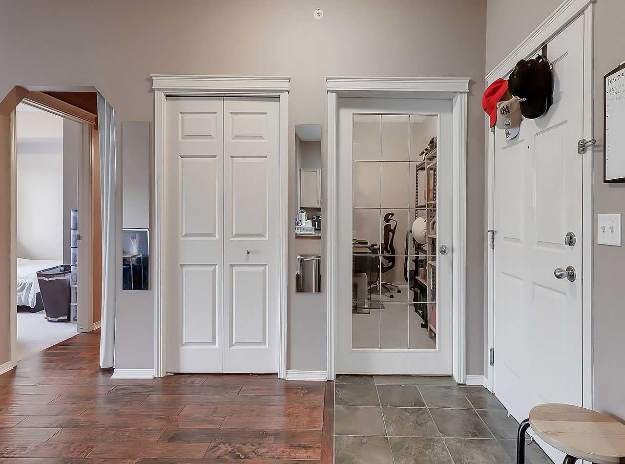 70 Panamount Drive NW 2313