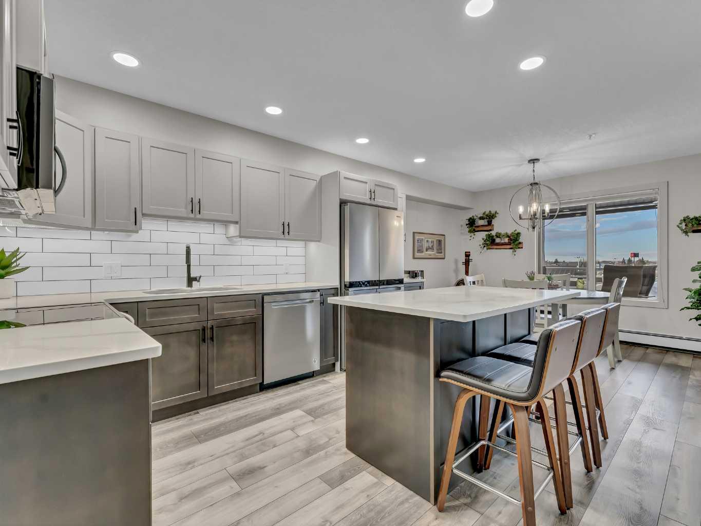 1535 Southview Drive SE 421