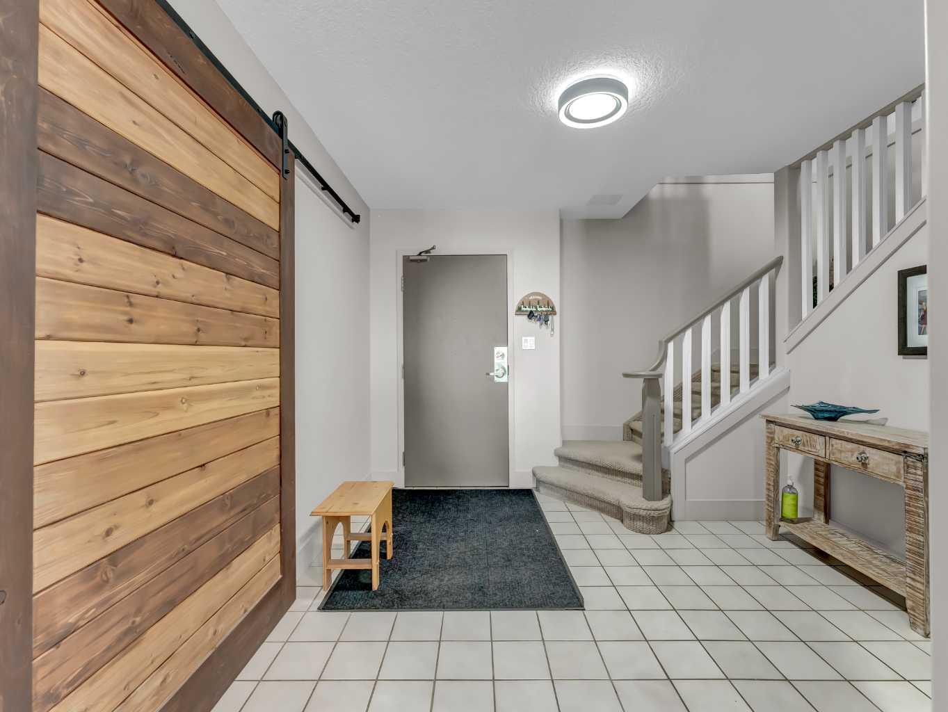 1535 Southview Drive SE 421