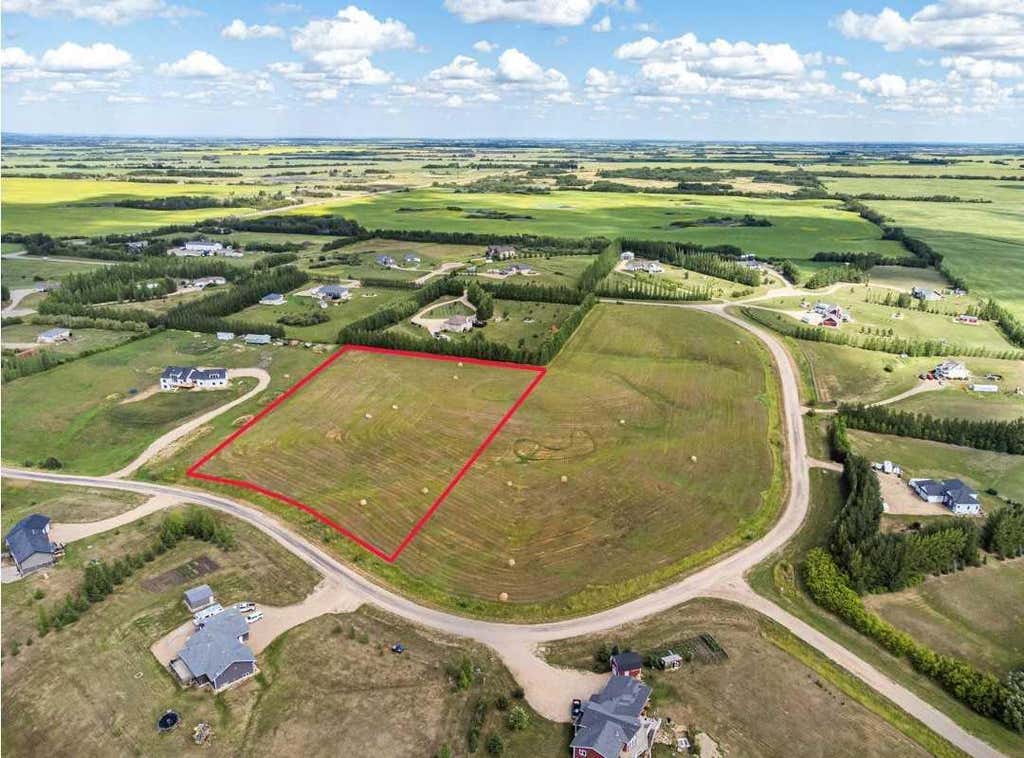 Photo of 45 Clearview Drive, Rural Vermilion River, County of, AB T0B 2P0 (MLS # A2339845)