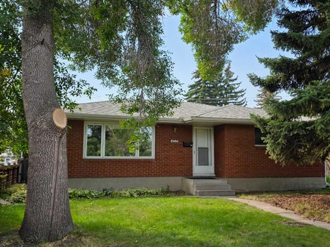 Photo of 4215 Villa Crescent NW, Calgary, AB T2L 2K2 (MLS # A2344508)