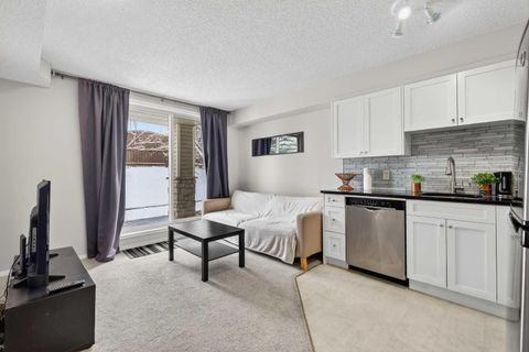 Photo of 2371 Eversyde Avenue SW #1106, Calgary, AB T2Y 5B7 (MLS # A2299498)