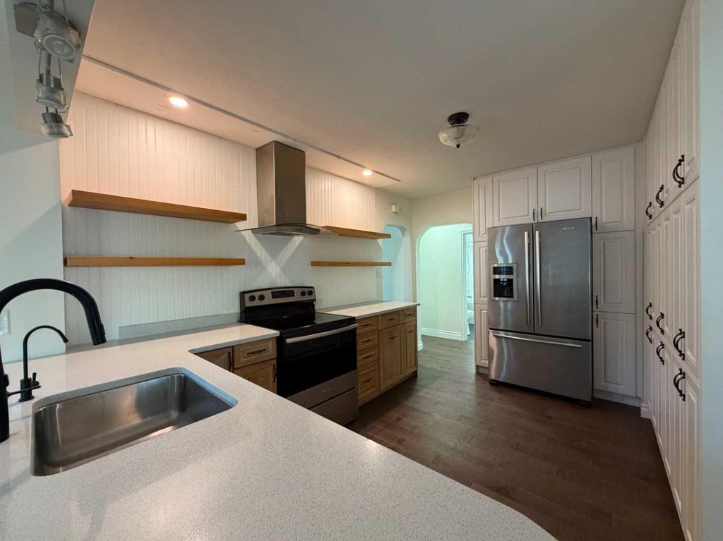 Photo of 10108 94 Avenue, Grande Prairie, AB T8V 0K8 (MLS # A2348752)