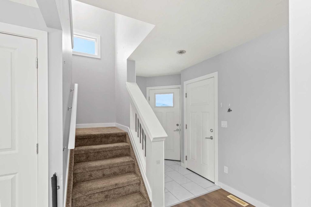 Photo of 8014 91 Street, Grande Prairie, AB T8X 0P1 (MLS # A2287575)