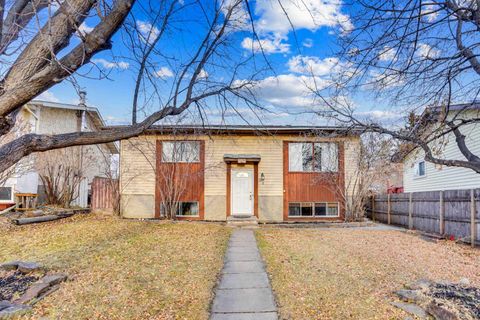 63 Knight Place Crossfield AB T0M 0S0