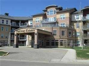 Photo of 5040 53 Street #413, Sylvan Lake, AB T4S 0A1 (MLS # A2326867)