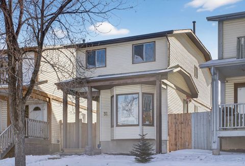 Photo of 31 Templeby Way NE, Calgary, AB T1Y 5N7 (MLS # A2289511)
