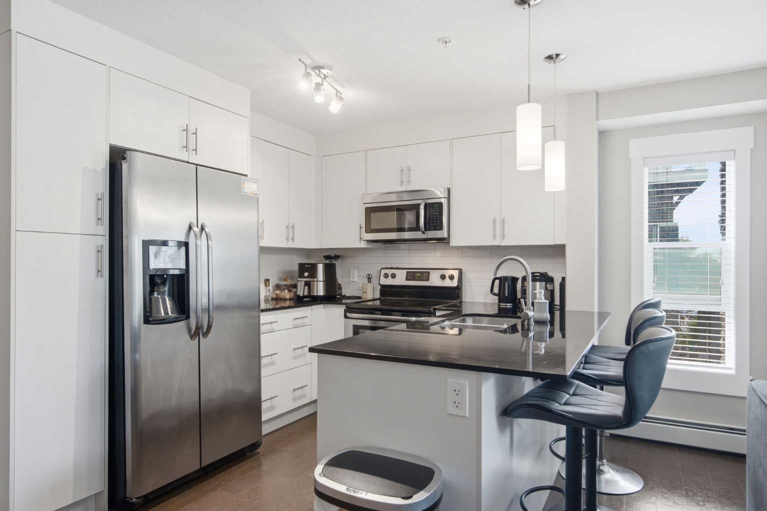 240 Skyview Ranch Road NE 2206