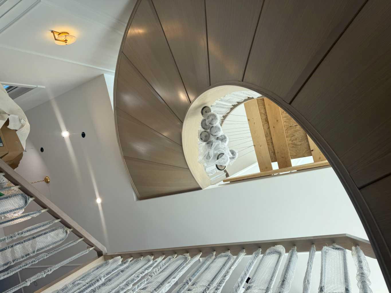 1910 Broadview Road NW