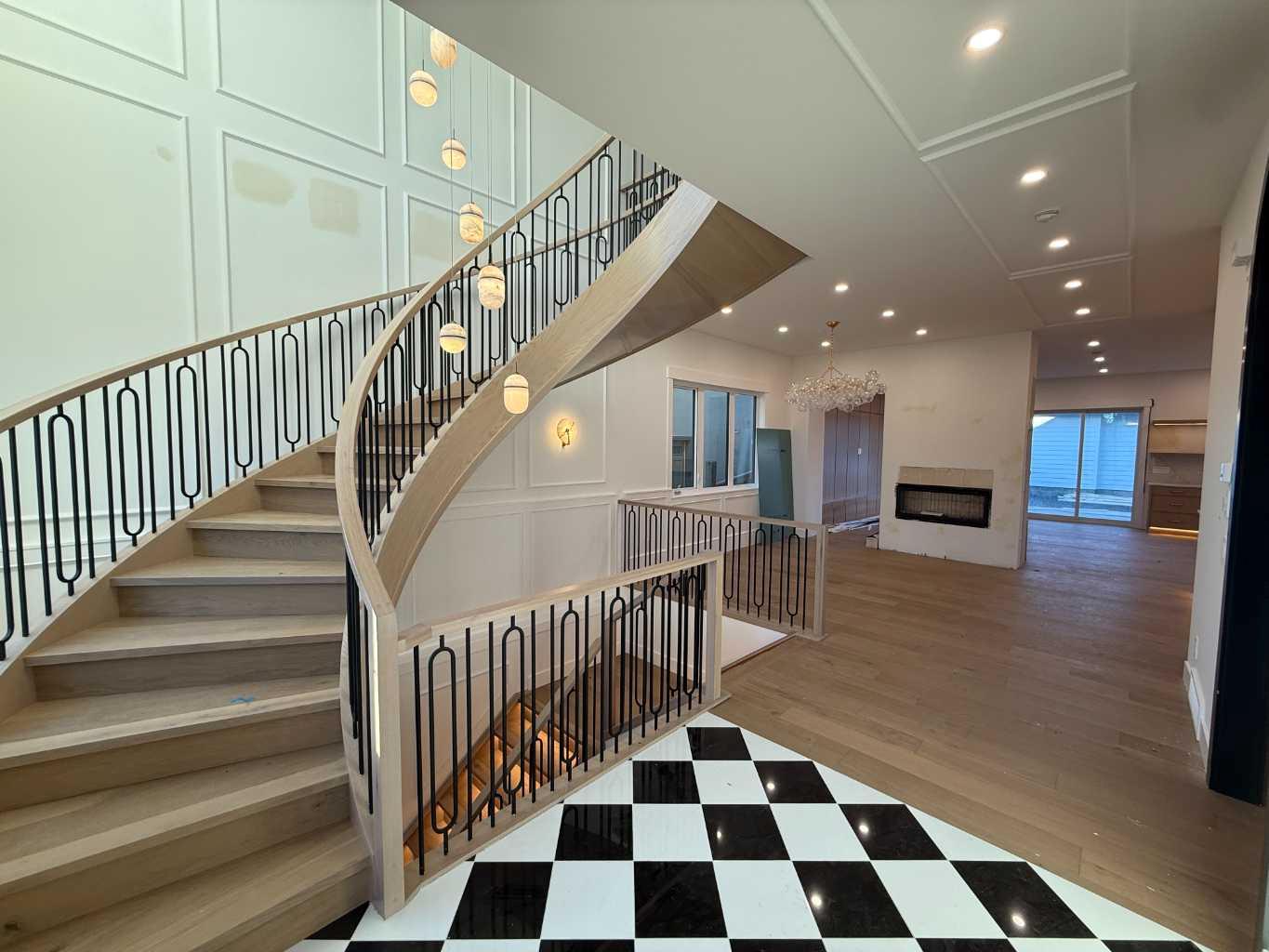 1910 Broadview Road NW