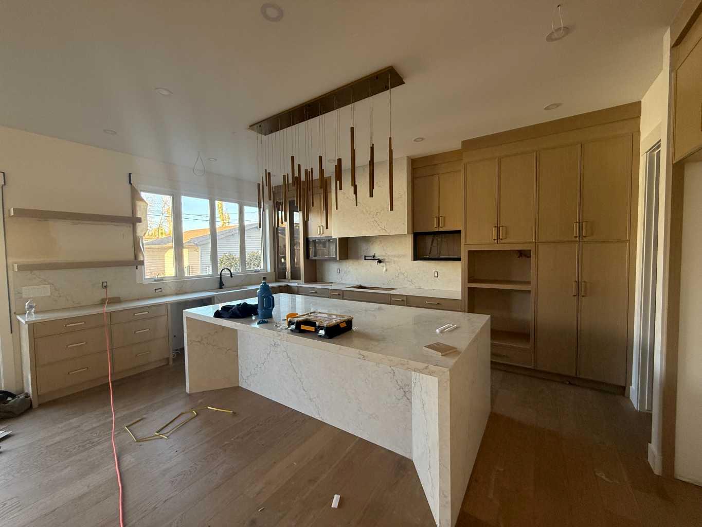 1910 Broadview Road NW