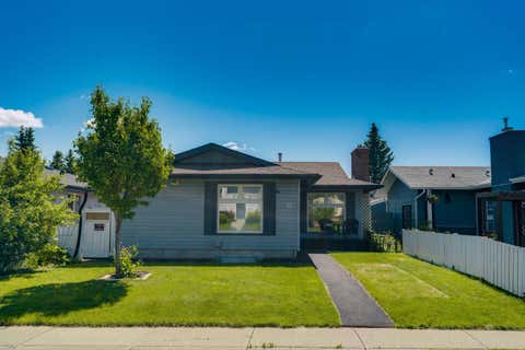 Photo of 24 Shawcliffe Road SW, Calgary, AB T2Y 1G2 (MLS # A2321728)