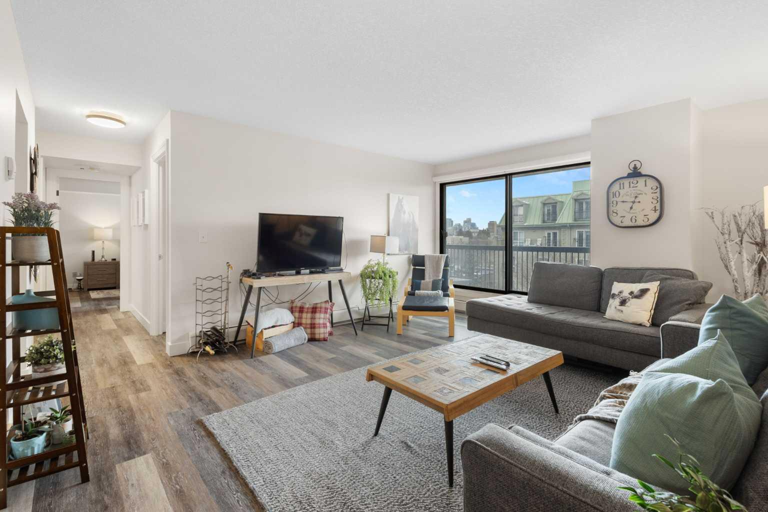 225 25 Avenue SW 503