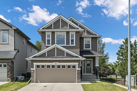 102 Ravenscroft Green SE Airdrie AB T4A 0H1