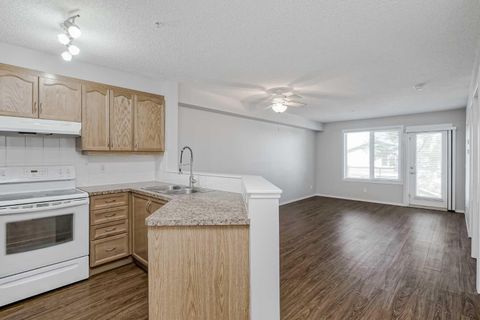 5200 44 Avenue NE 2205 Calgary AB T1Y 7L4