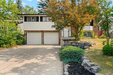 Photo of 5467 Dalrymple Crescent NW, Calgary, AB T3A 1R4 (MLS # A2333838)